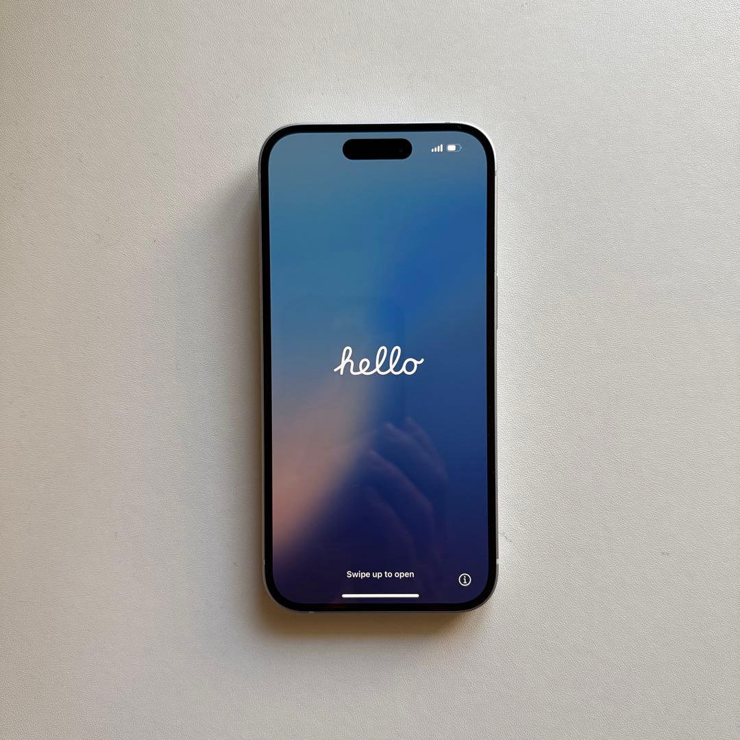 美品　Apple iPhone 15 ブルー128GB（SIMフリー)