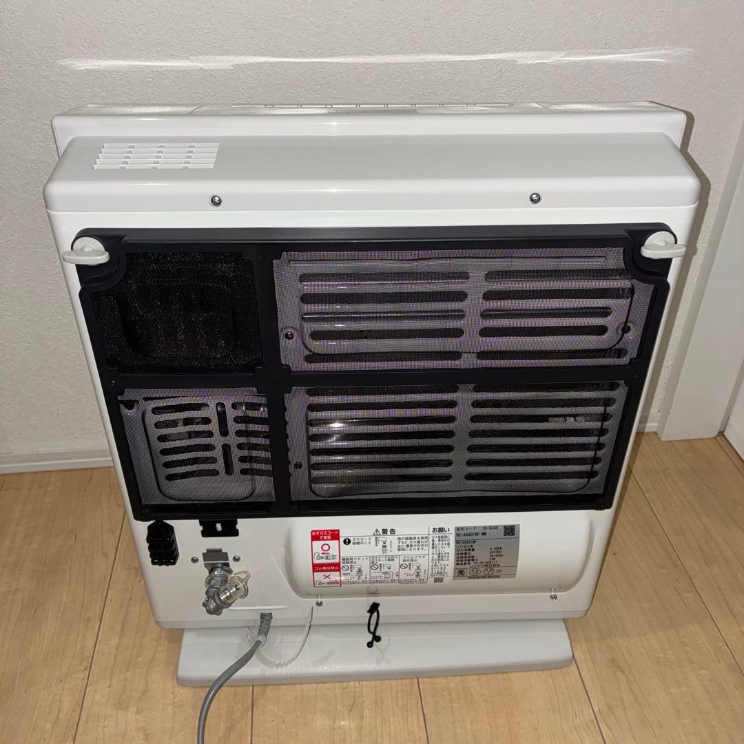 極美品Rinnai RC-A4401NP-MW ガスファンヒーター LPガス専用