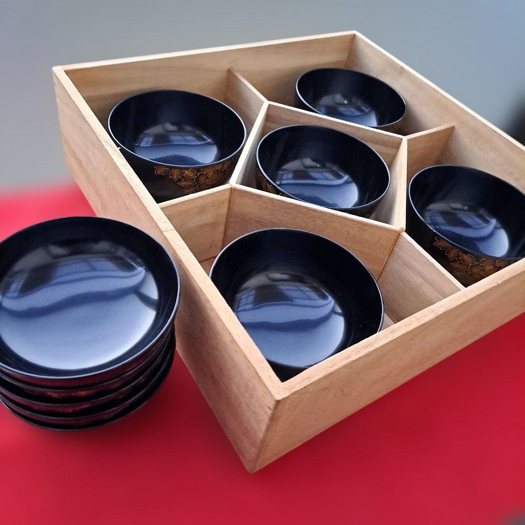 【輪島塗　沈金\"牡丹彫　御吸物椀×5客】布着本堅地　黒塗　未使用品