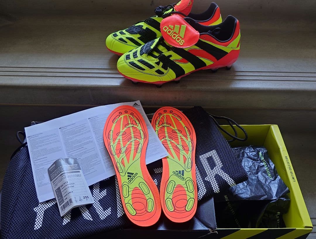 限定復刻品 adidas Predator Accelerator FG/AG