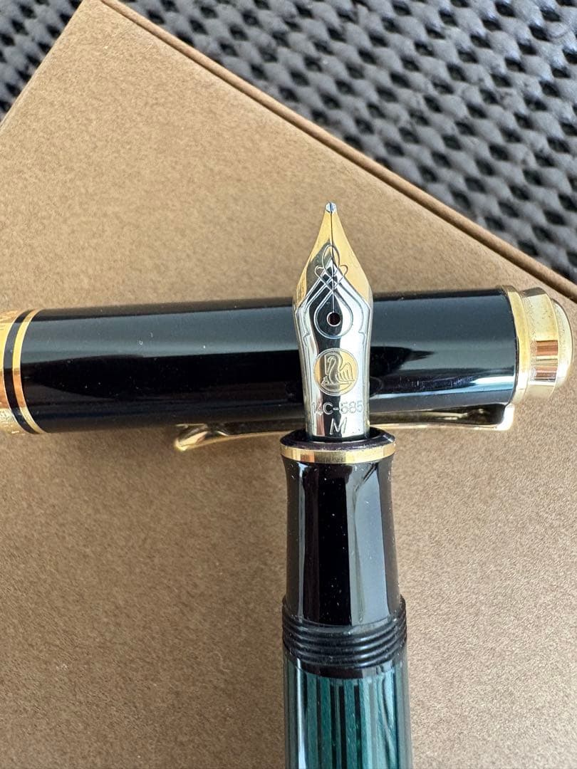 ペリカン スーベレーン 万年筆 グリーンストライプ 緑 M400