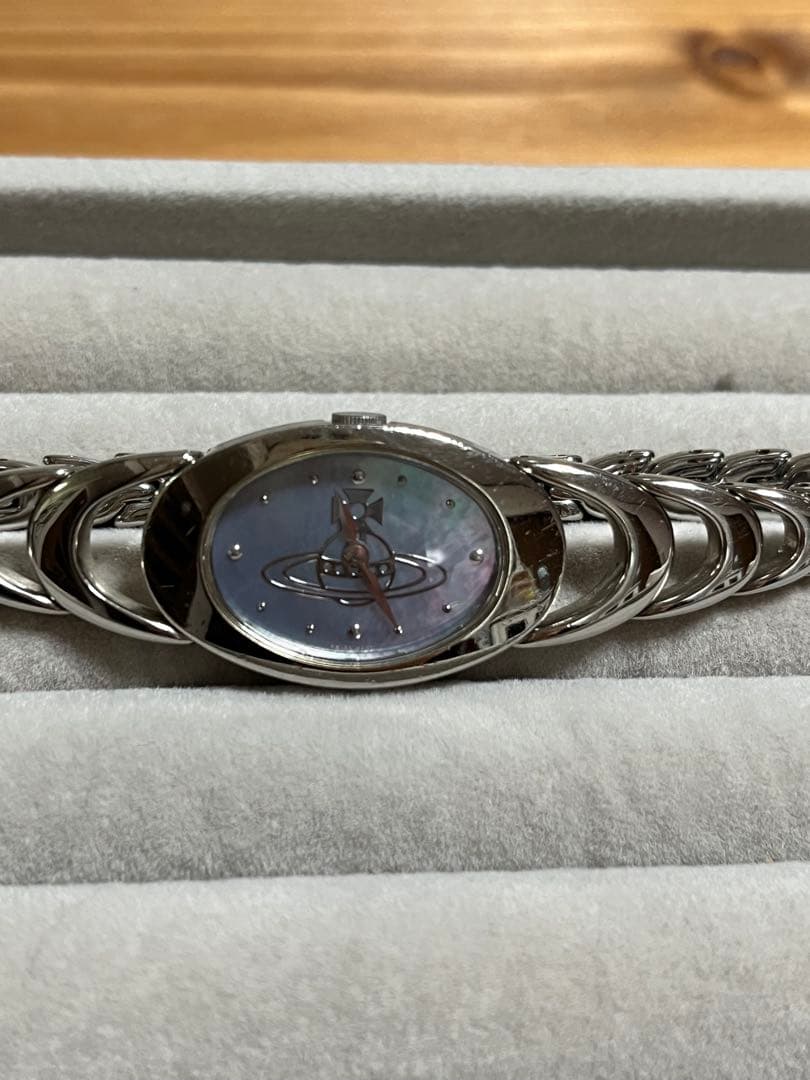 Vivienne Westwood 時計 ⭐︎レア⭐︎オービタルアーマーシェル