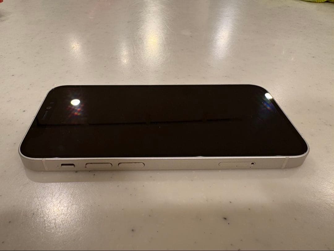 iPhone12mimi スマートフォン本体