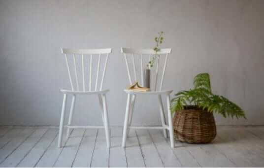 J46チェア（ホワイト）｜FDBモブラー