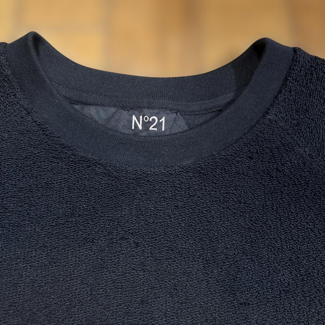ヌメロ ヴェントゥーノ N°21 ネイビー クルーネック トレーナー極秘品