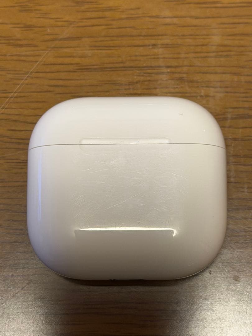 AirPods 4 アクティブノイズキャンセリング