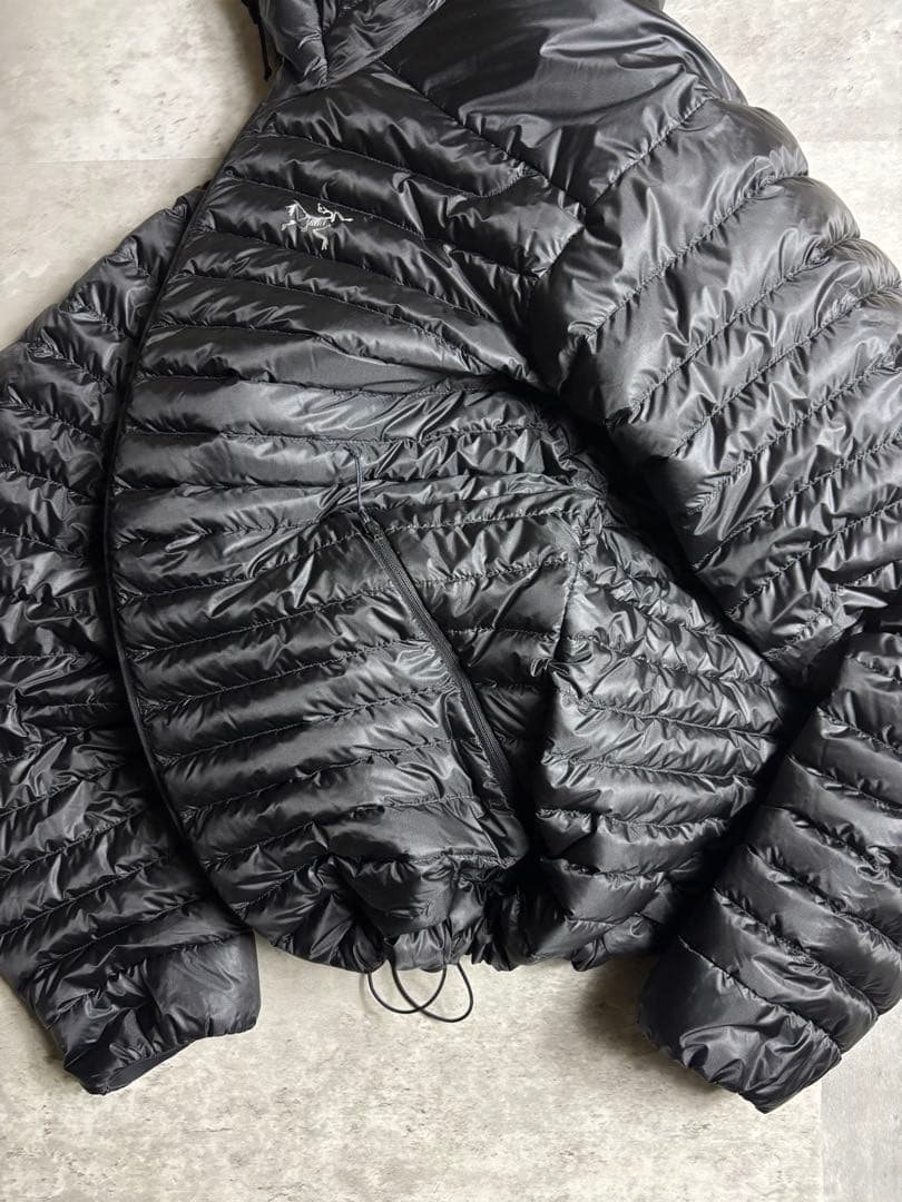 ARC’TERYX CERIUM SL HOODY DOWN JACKET