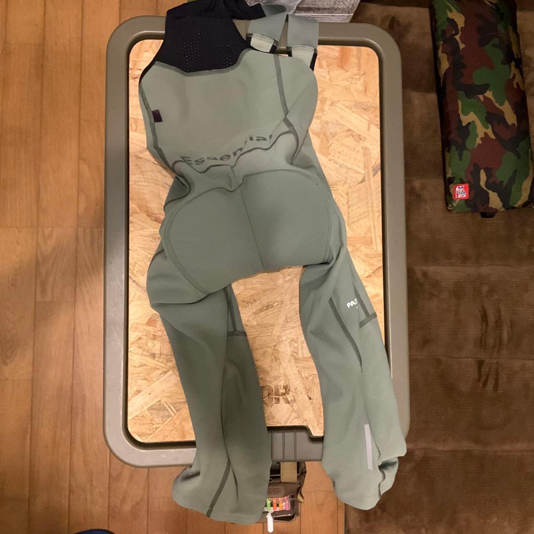 パスノーマルスタジオ Essential ビブニッカー オリーブ XS 裏起毛