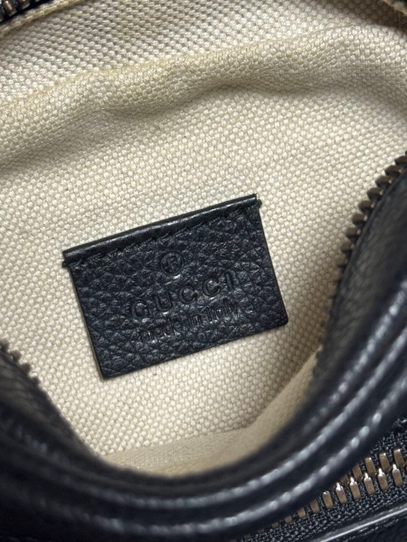 I*H様 GUCCI（グッチ）メッセンジャーバッグ 品番574803