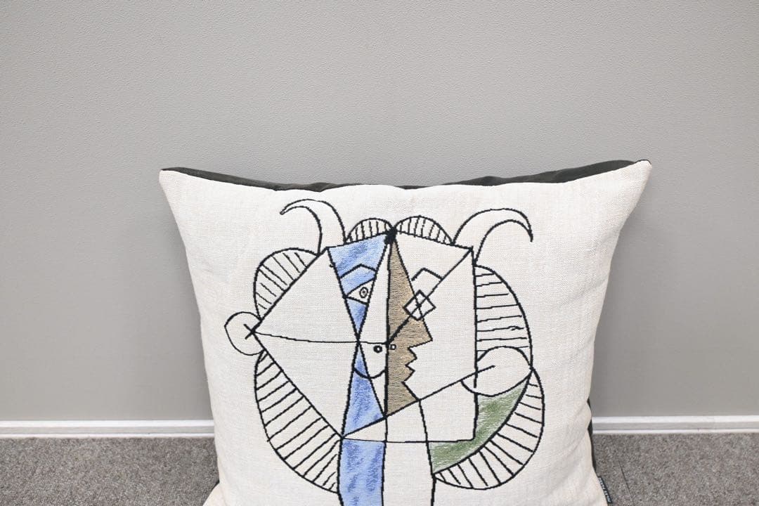 THE CONRAN SHOP 取扱 パブロ ピカソ クッション