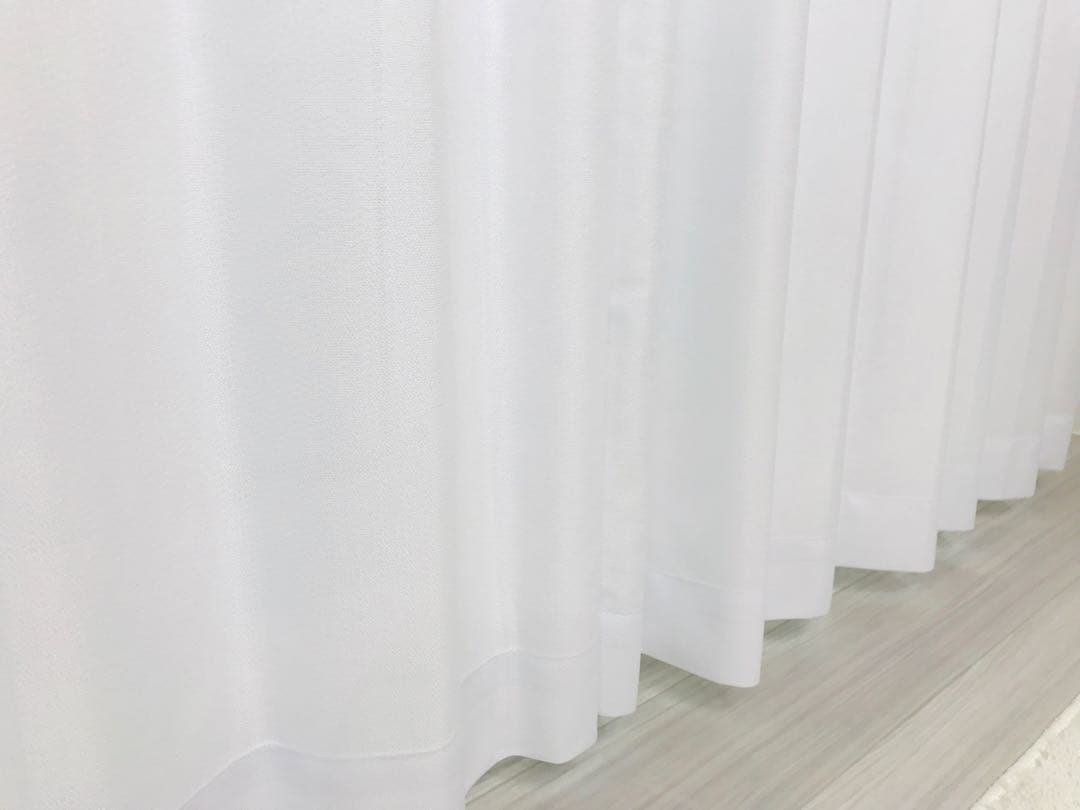 ふくちゃん大好きだよ　レースカーテン　2セット