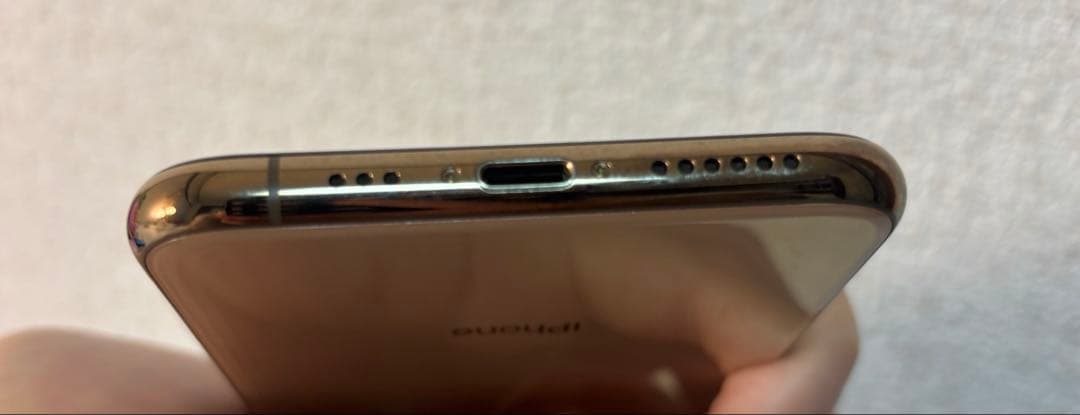 Apple iPhoneXS 本体 ゴールド　256GB SIMフリー