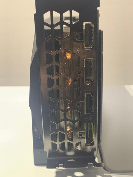 GIGABYTE RTX3070 GPU グラボ