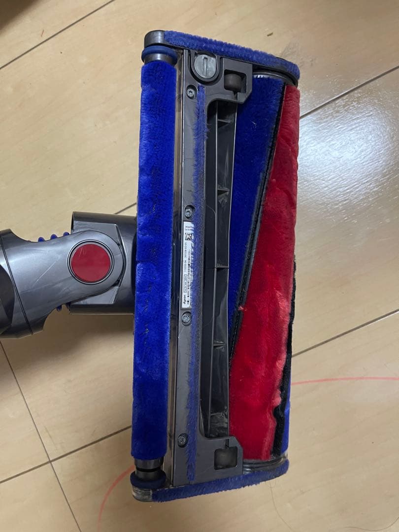 ち*び様 【美品】Dyson コードレスクリーナー V11 + sv15