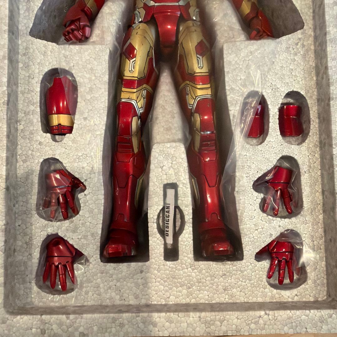 【美品】ホットトイズ アイアンマン マーク43（エイジ・オブ・ウルトロン）
