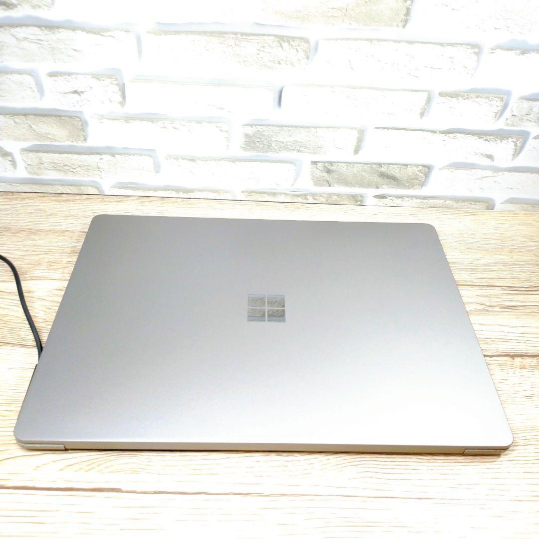 超軽量 超薄型ノートパソコン SSD256GB Windows11 カメラ付き