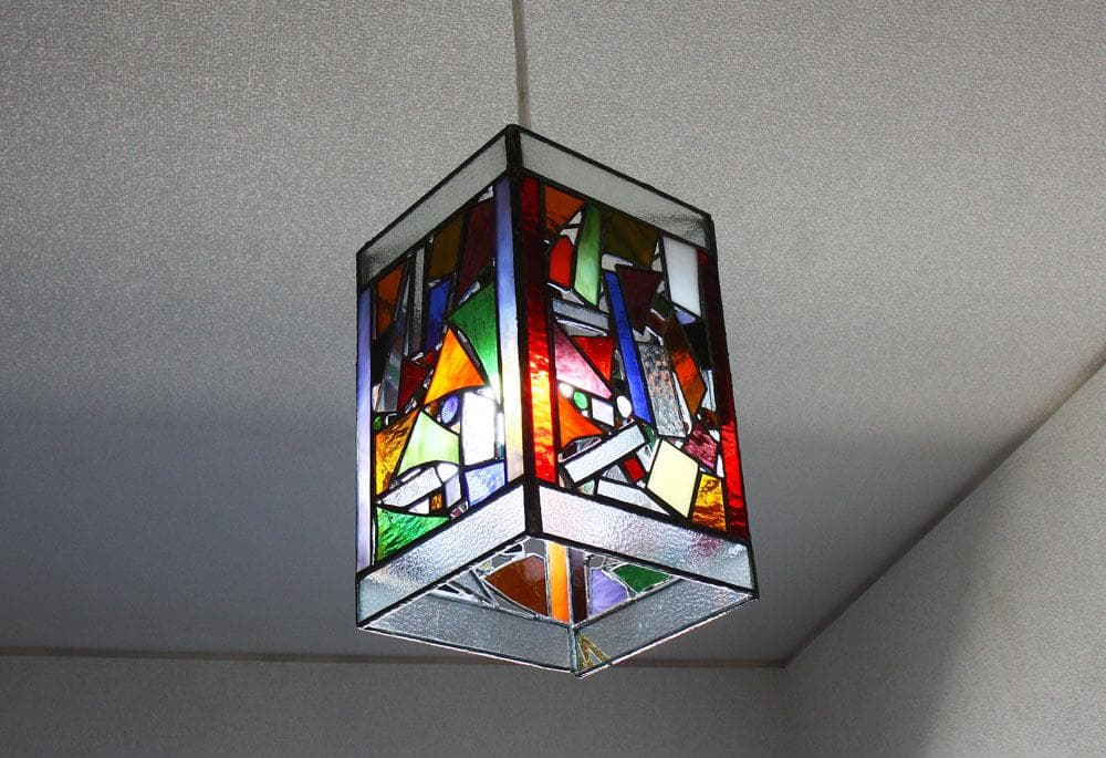ステンドグラスのダウンライト