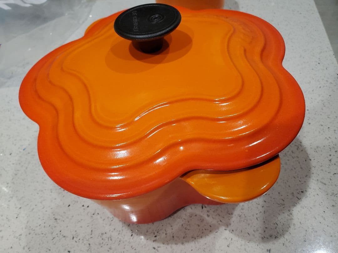 ル・クルーゼ　ココットロンド　フルール　ラムカンダムール　セット