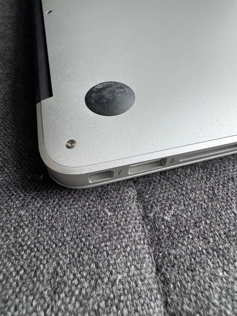 さ*1様 MacBook Air Early 2015/13.3インチ/SSD