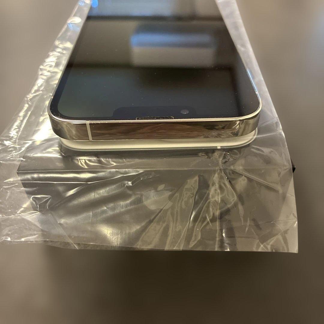 iPhone 13 Pro 128GB シルバー　SIMフリー