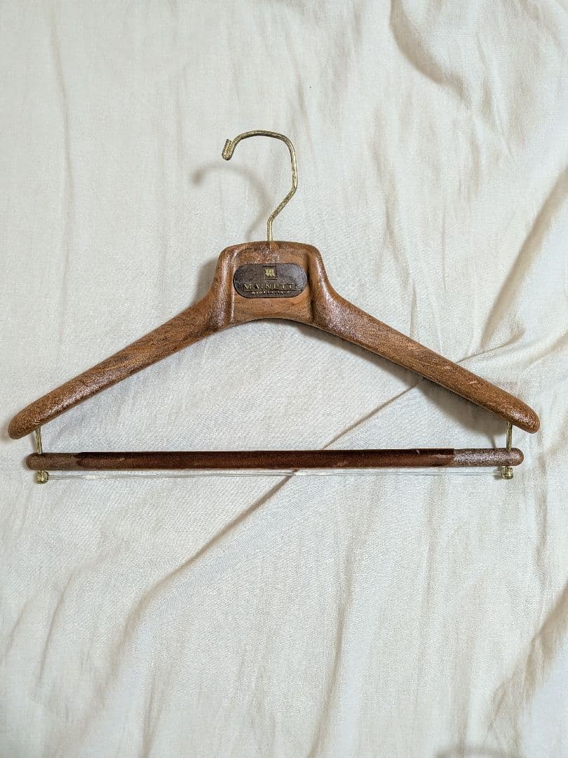 【J】MAINETTI コートハンガー（イタリア産）6本セット
