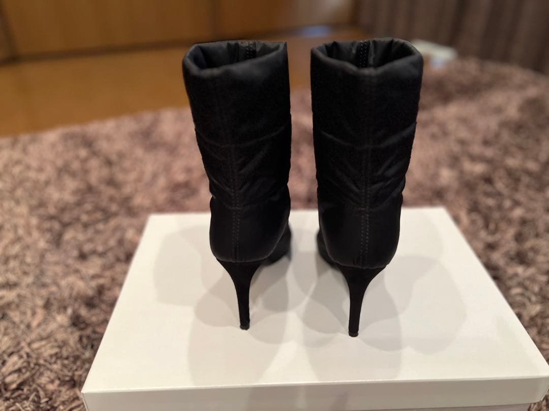 ダイアナ　キルティングブーツ23.5cm