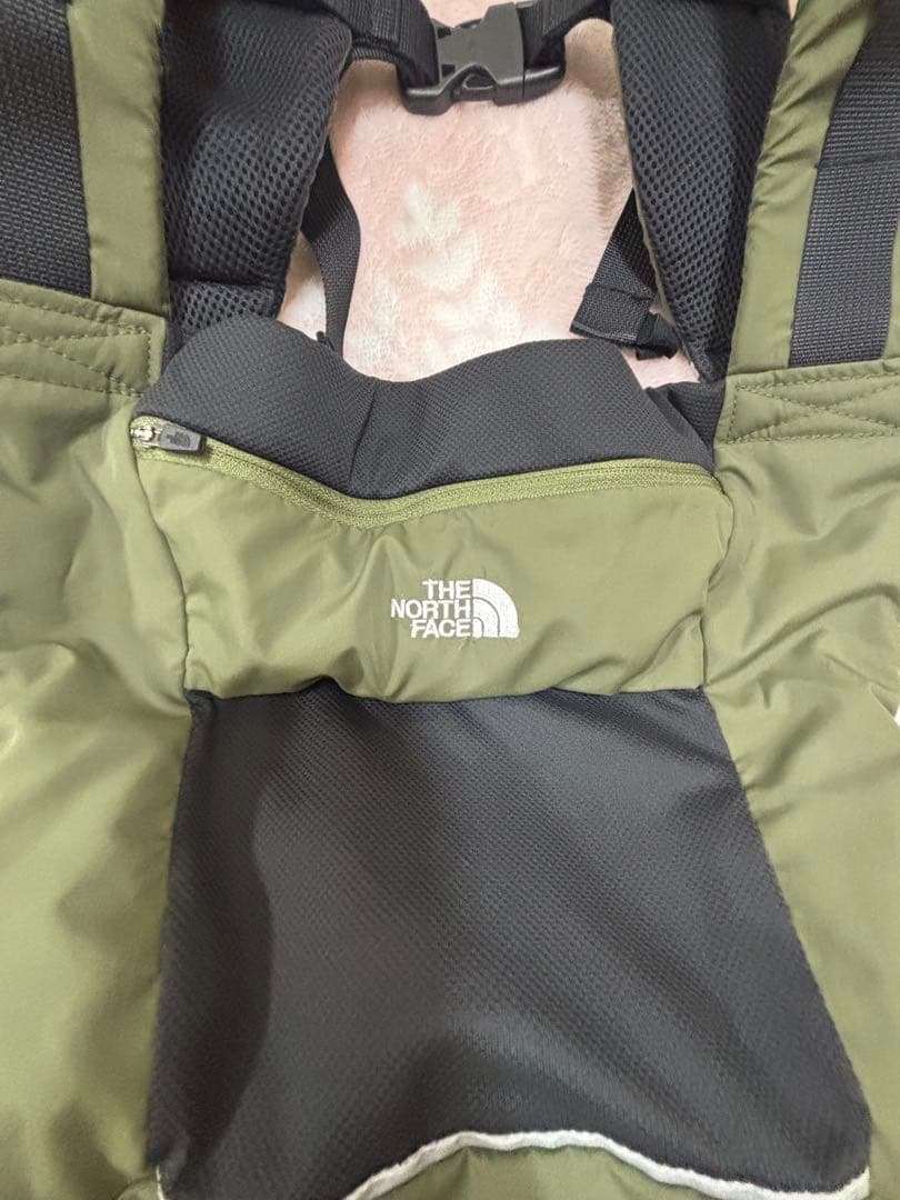 ザノースフェイス　ベイビーコンパクトキャリアー 抱っこ紐　ベビー