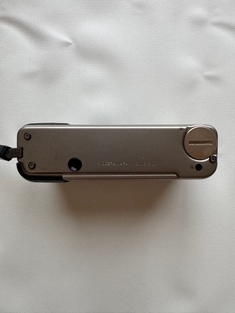 CONTAX T2 チタンシルバー コンパクトフィルムカメラ