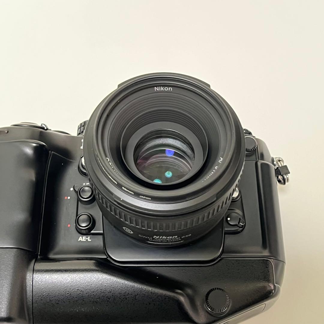Nikon F4 レンズ付き