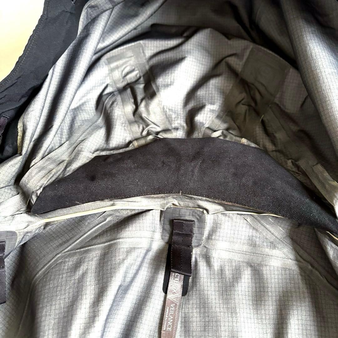 ARC’TERYX アークテリクス　VEILANCE ダウン　コート　ジャケット