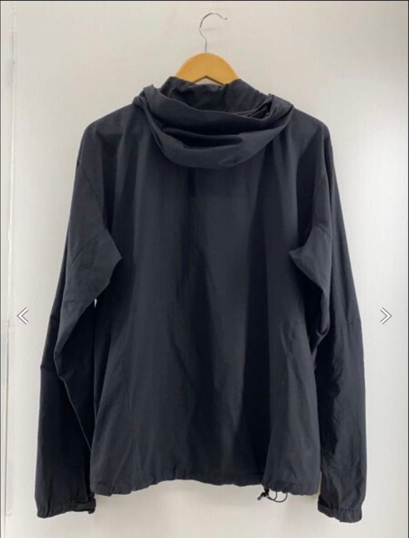 ARC'TERYX ブラック ナイロンジャケット M
