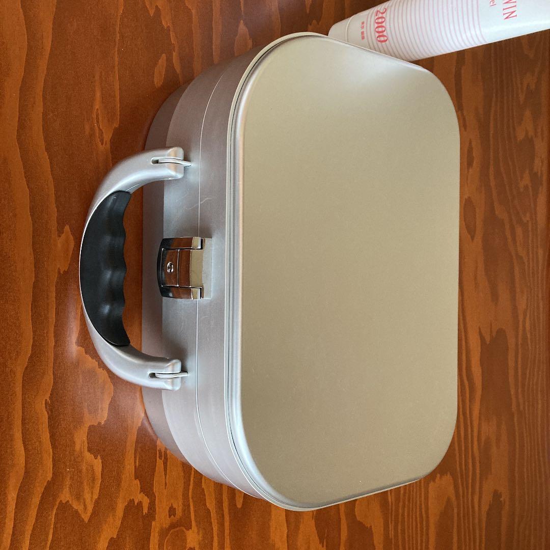 エステツイン　美顔器