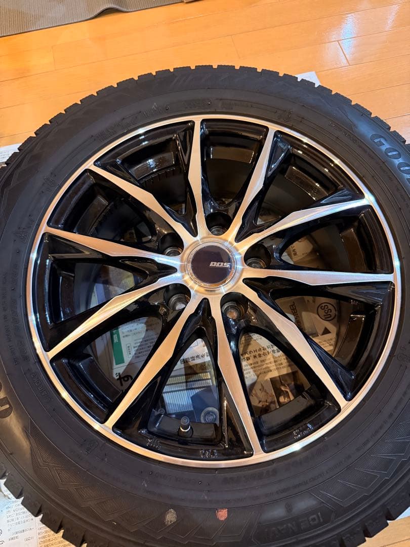 2023年製 スタッドレス 205/60R16 グッドイヤー ICE NAVI8