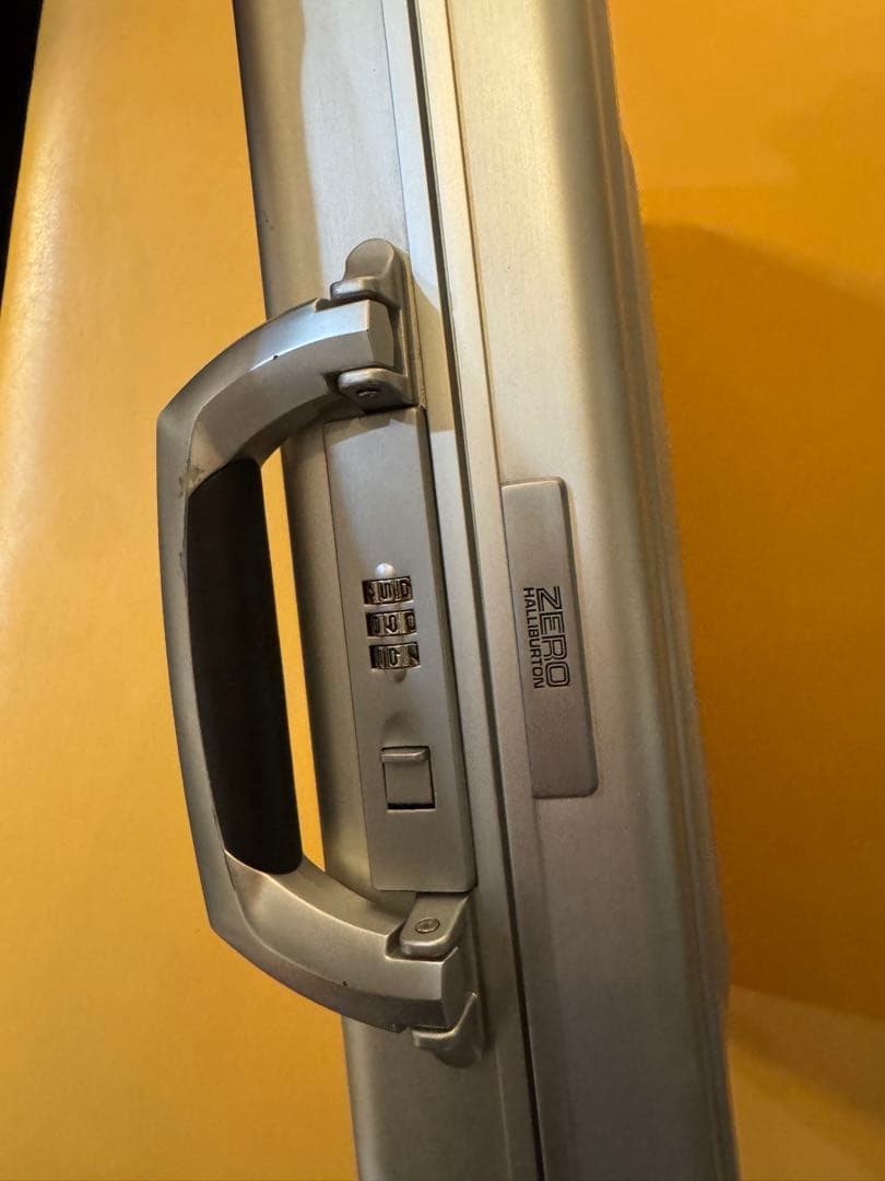 ゼロハリバートン　アタッシュケース