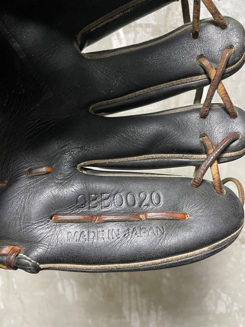 ［おかわり］アンダーアーマー　硬式内野手用グローブ　松田宣浩モデル