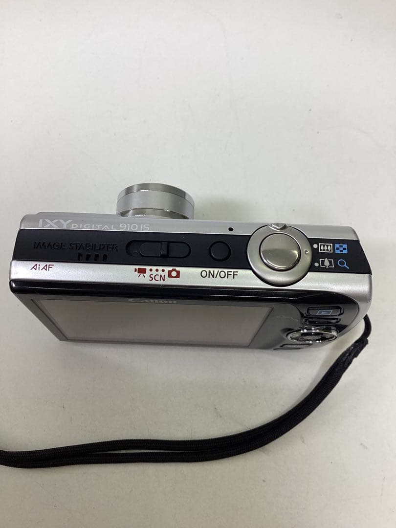 d*3様 Canon IXY Digital 910 IS