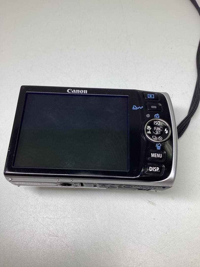 d*3様 Canon IXY Digital 910 IS