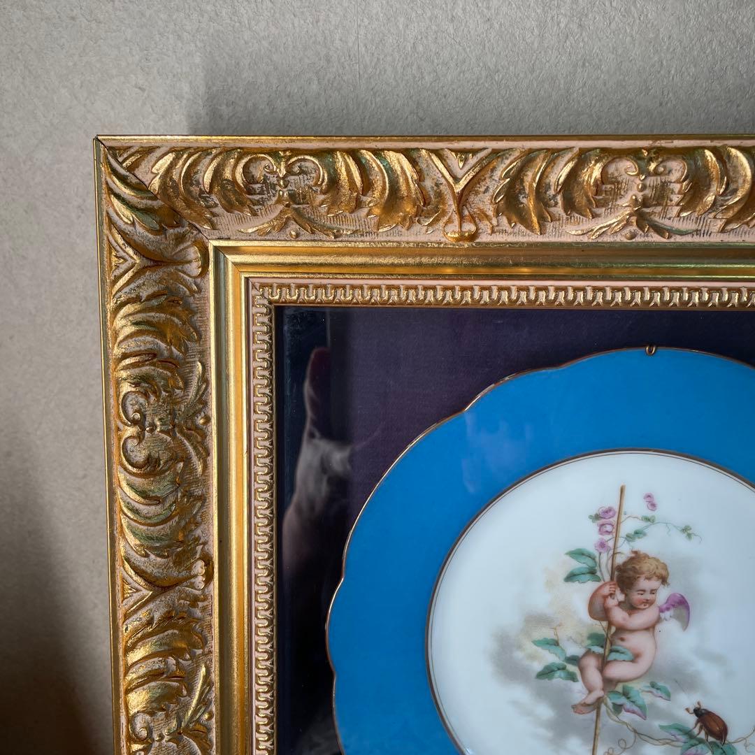 アンティークの額 青い天使の絵柄陶器プレート