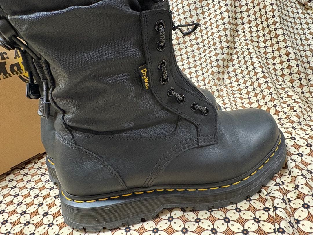 隣*柿様 ドクターマーチンAir Wait 1460 Trinity 黒　UK8
