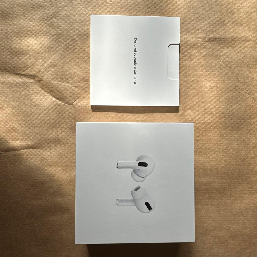 Apple MLWK3J/A　AirPodsPro(第1世代)MagSafe対応