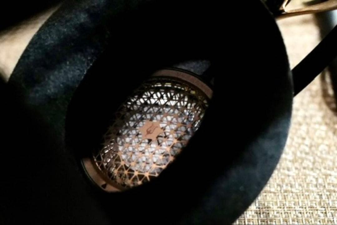 【中古　超美品 早者勝】MezeAudio 109PRO スタンド・リケ付