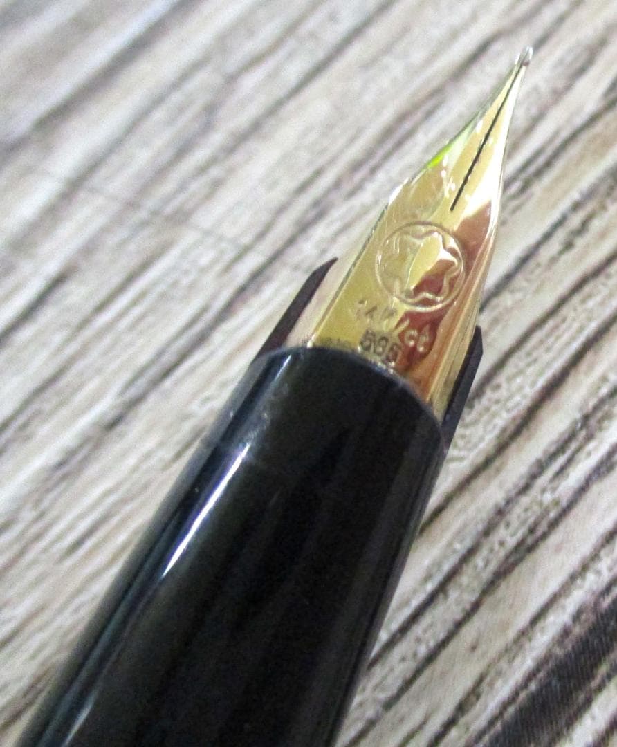 モンブラン 万年筆 ペン先14K MONTBLANC インク付き