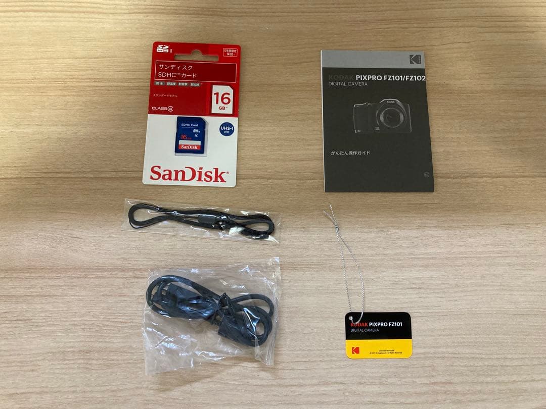 KODAK PIXPRO FZ101 デジタルカメラ　16GB SDHCカード付