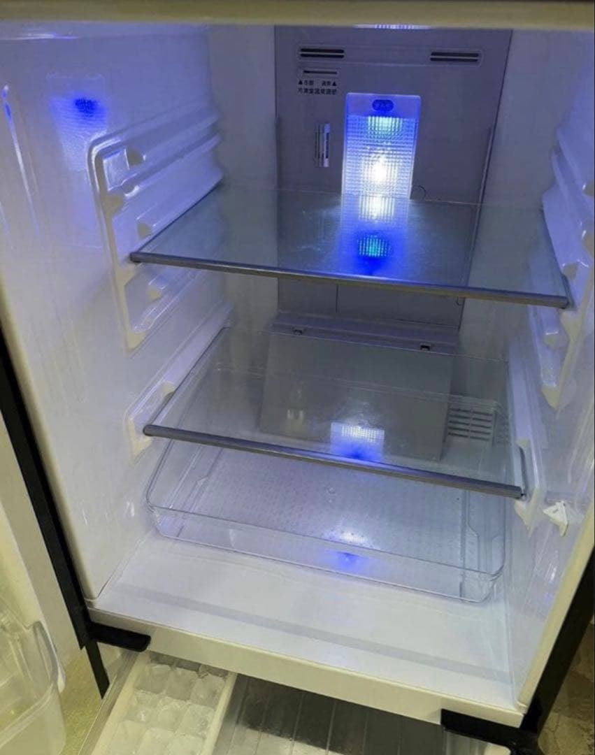 2017年式 137L ガラストップ 冷蔵庫 シャープ SJ-GD14D-B