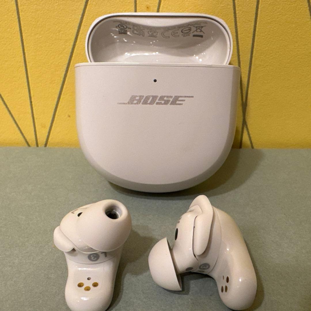 BOSE QC Ultra Earbuds ワイヤレスイヤホン 充電ケース付き