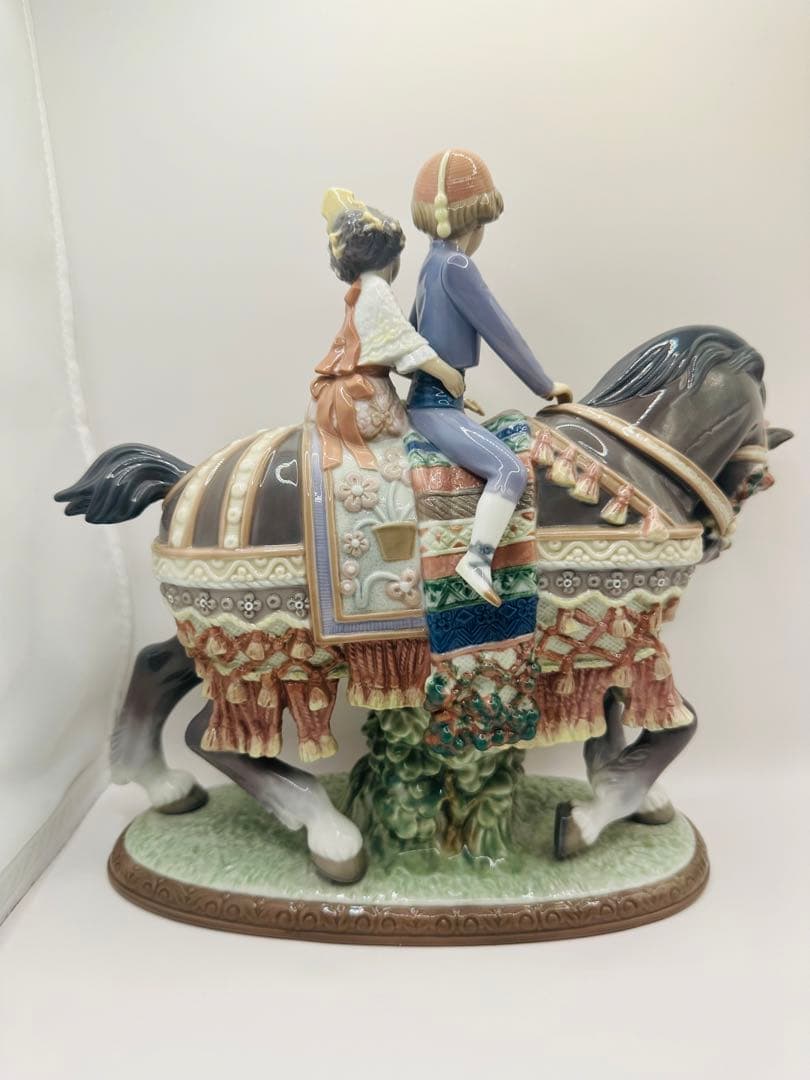 【廃版】LLADR リヤドロ 少年少女の行進 フィギュリン 希少