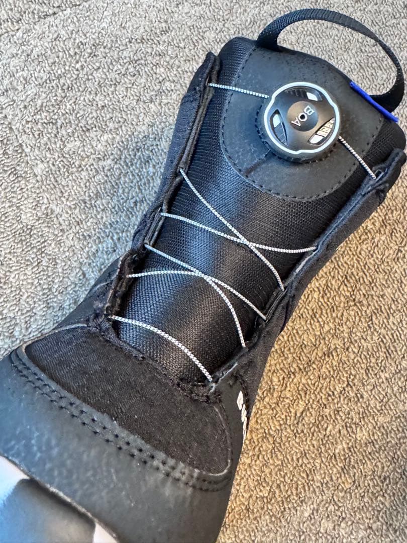 Burtonバートン.キッズGROM BOAブーツ、ビンディングセット_中古