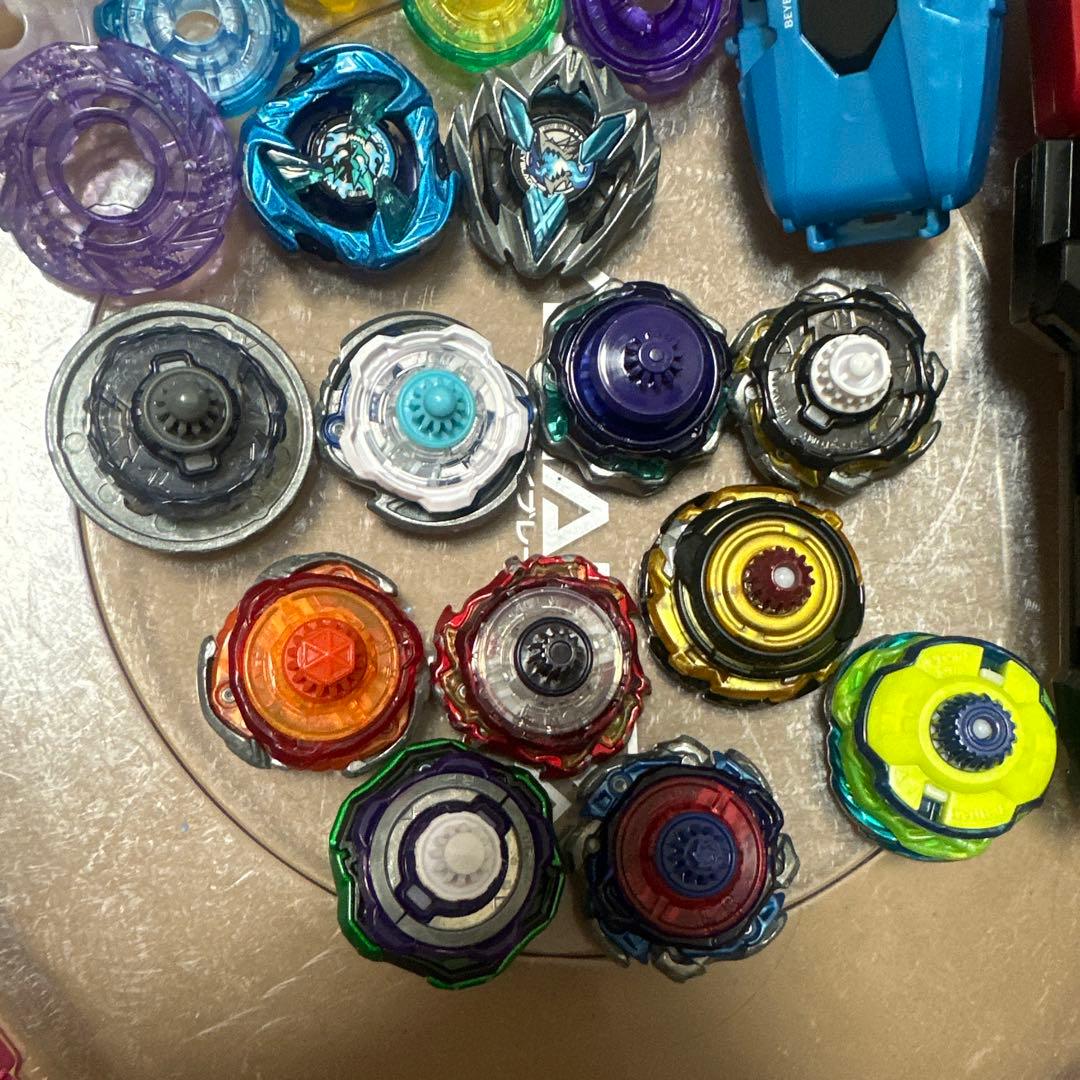 ベイブレードx 引退品 まとめ