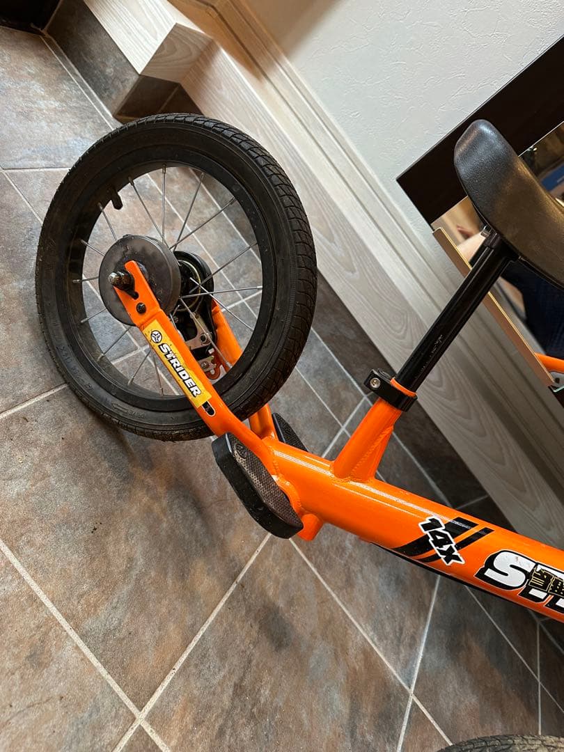 Strider 14x バランスバイク オレンジ