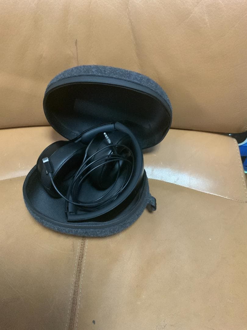 ヘッドホン Beats by Dr Dre SOLO PRO